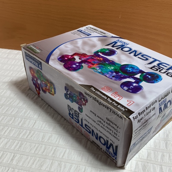 Laser Pegs - Light-Up Building Set - Mini Monster Bug - Picture 14 of 16